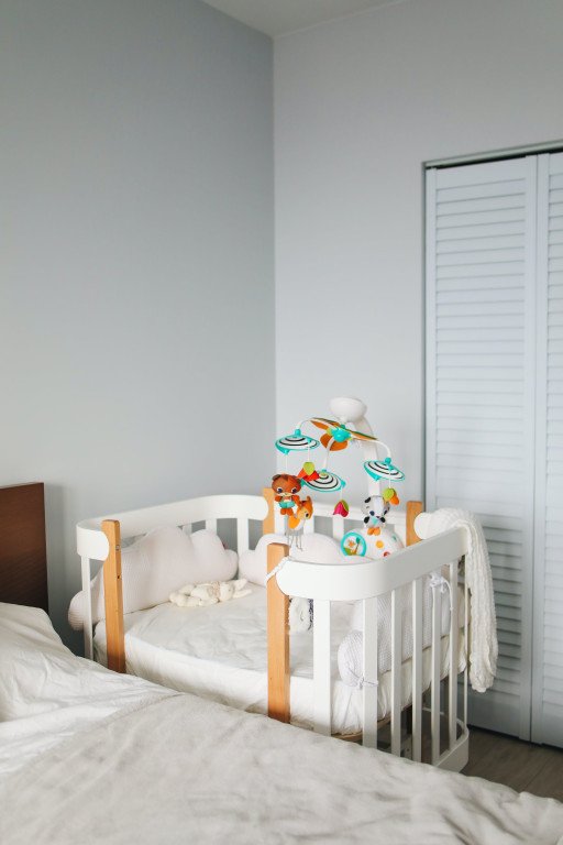 brass cribs for baby's nursery