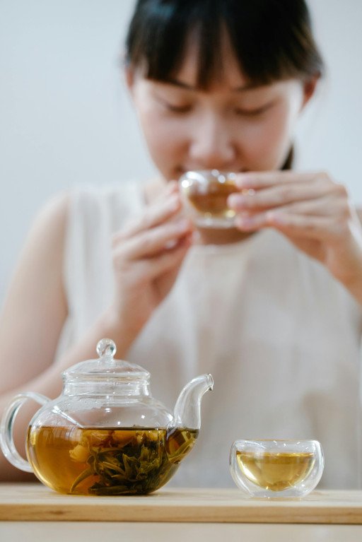 The Ultimate Guide to Breastfeeding Tea: Benefits, Selection, and Brewing Excellence
